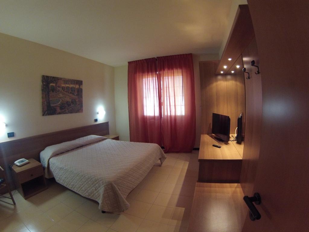 Hotel Italia Occhiobello Buitenkant foto